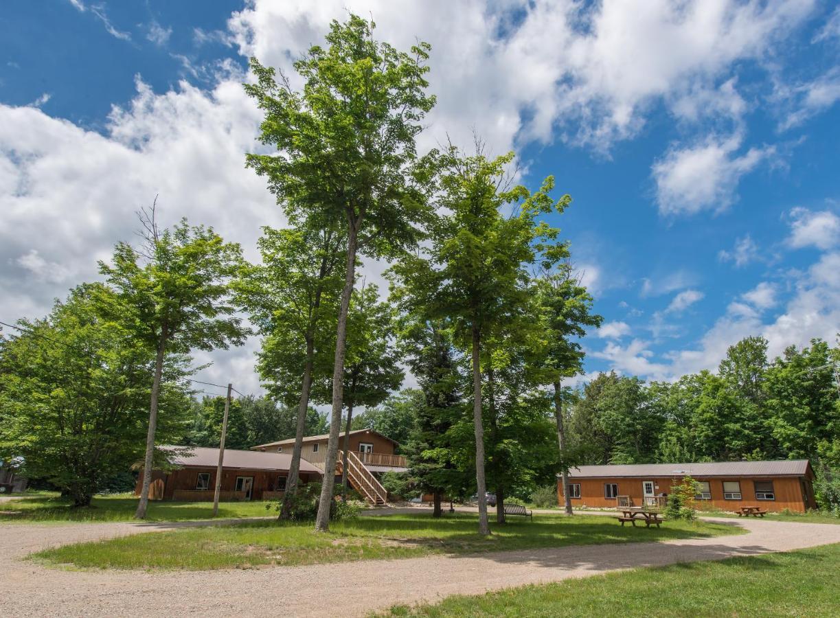 Madawaska Lodge-Cottage Eksteriør billede