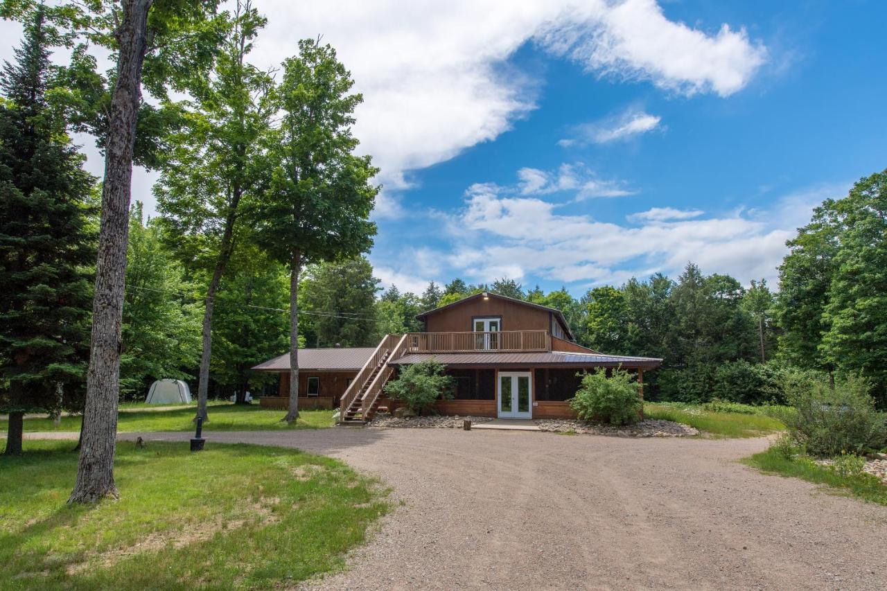 Madawaska Lodge-Cottage Eksteriør billede