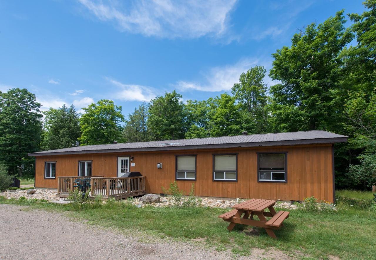 Madawaska Lodge-Cottage Eksteriør billede