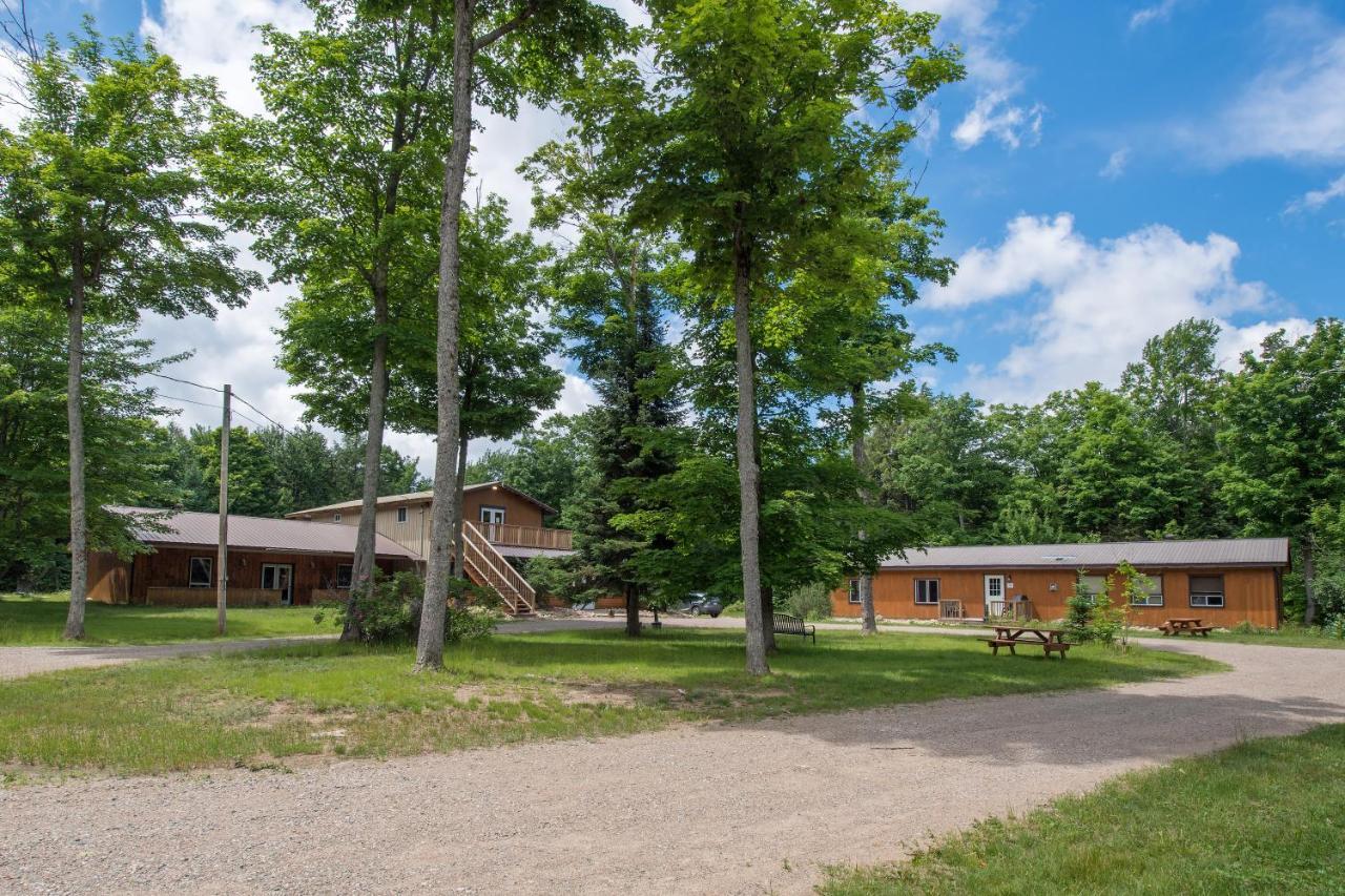 Madawaska Lodge-Cottage Eksteriør billede