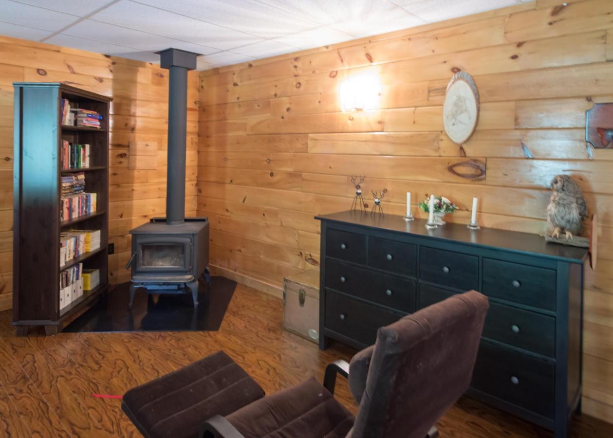 Madawaska Lodge-Cottage Eksteriør billede